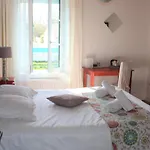 Au Marais Hotel