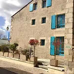 Au Marais Hotel 3*